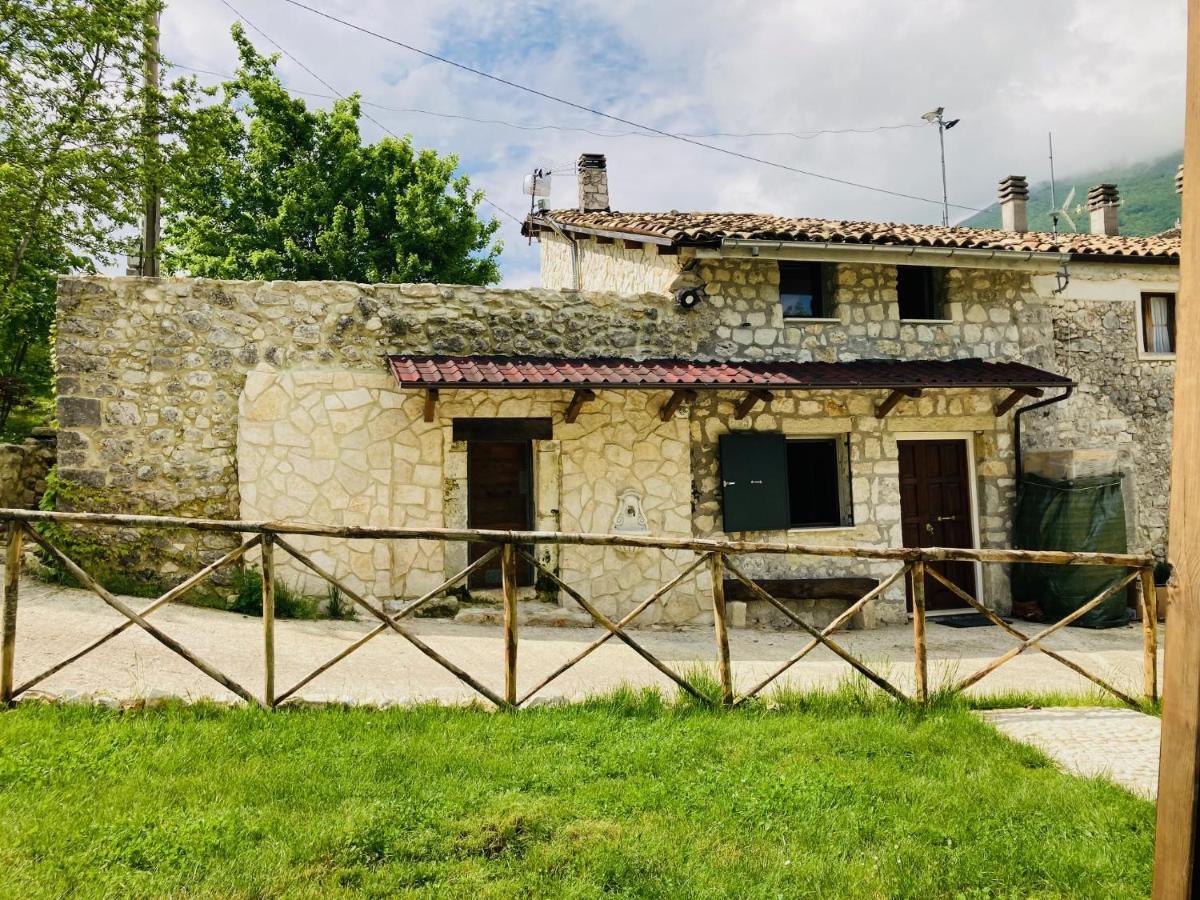 Villa Casa Mupi Sant'Eufemia a Maiella Exterior foto